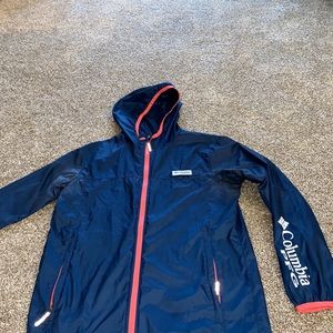 Kids wind breaker.